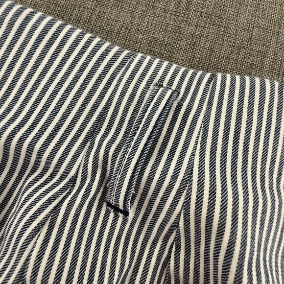 Lane Bryant Straight Pencil Skirt Striped Size 20 Cotton Blend Navy & Off White - Picture 11 of 12